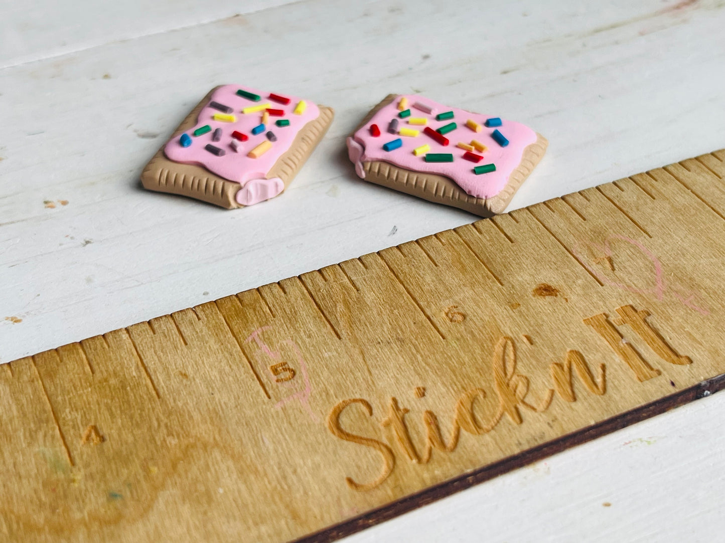 Strawberry milkshake pastry